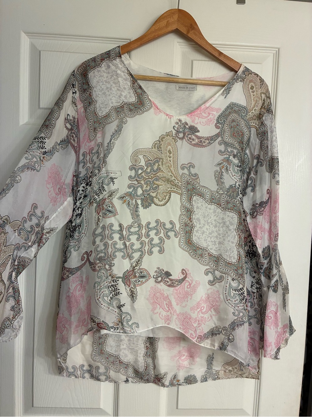 Silk Blend Sheer Paisley-Print V-Neck Tunic in White, Pink and Gray